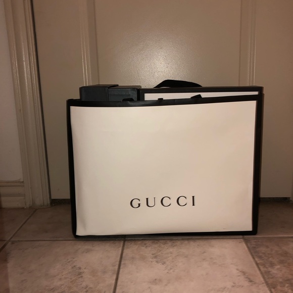 Bags - Picture 2 of 5